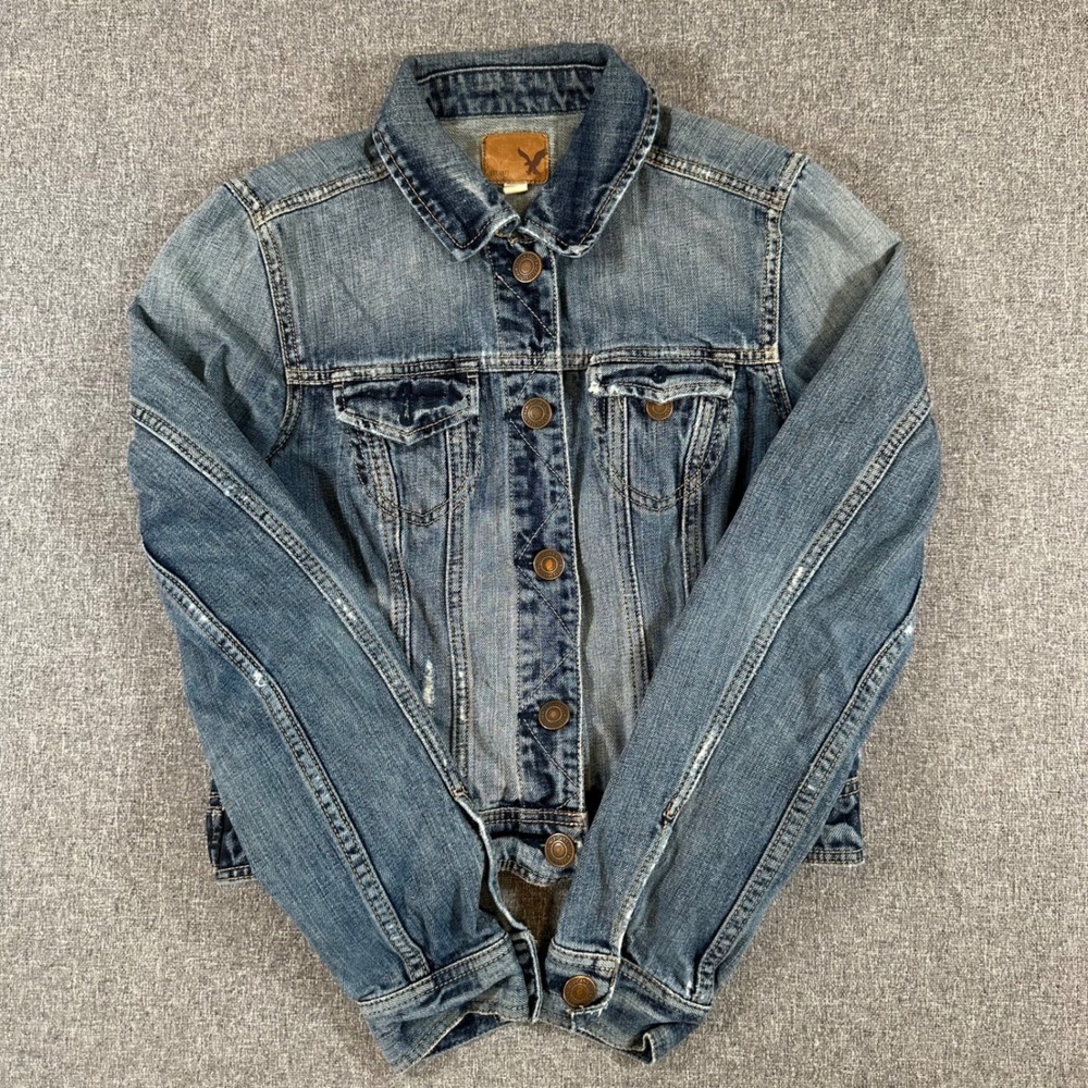 American Eagle Denim Jacket Womens Medium‎ Blue Cotton Trucker Jean Coat Classic